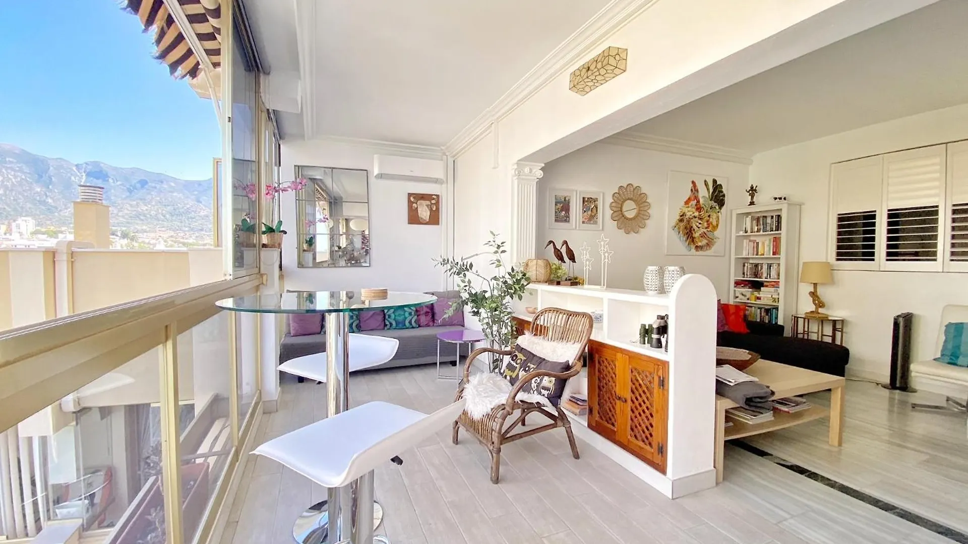 Beachfront Bliss, On The Promenade - Eaw Homes Marbella 0*,